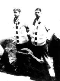 KolehmainenCurly&HankLatva1927MCM_s.jpg (55352 bytes)